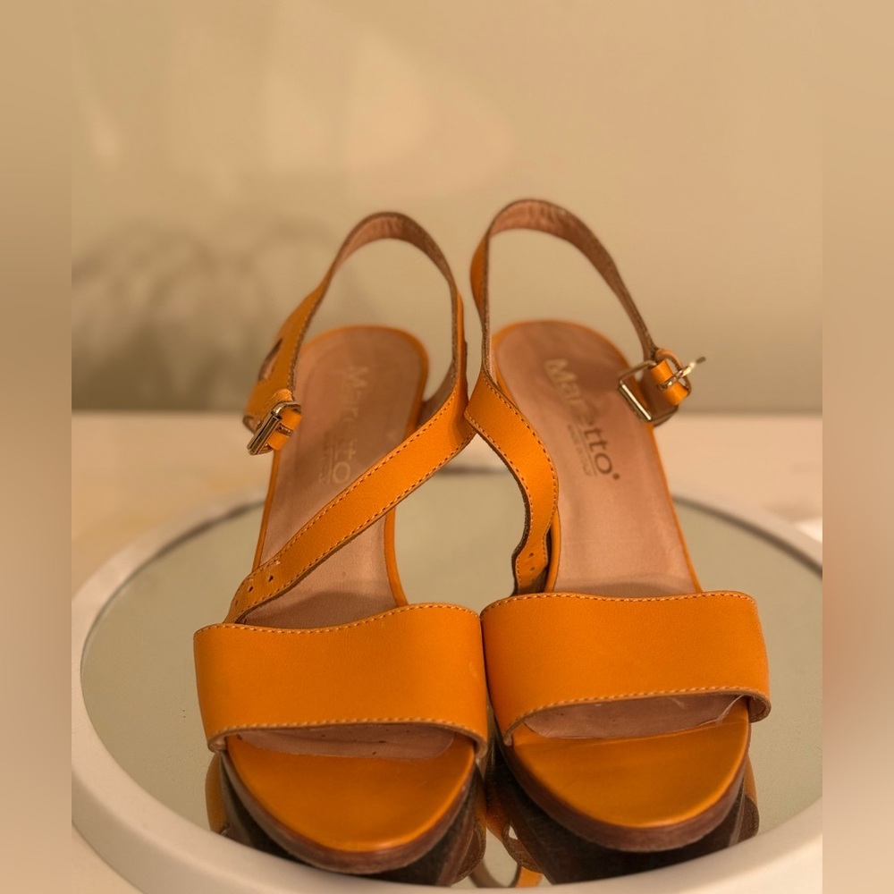 Women's Stylish Orangey Yellow Sandals